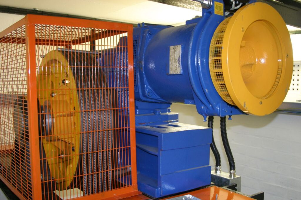 Motor-rooms, drive systems and shafts completely refurbished