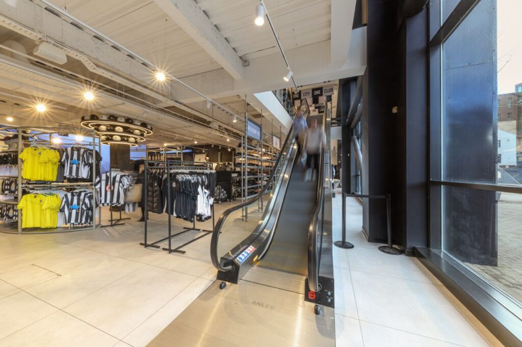 Stannah escalators manage increased foot traffic during peak periods