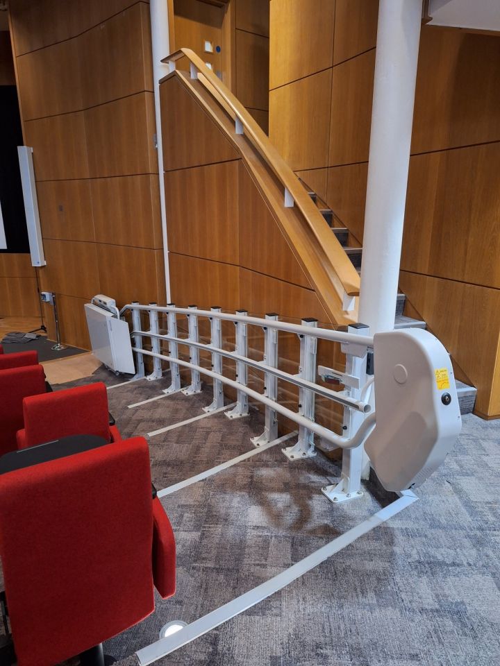 Stairiser ensures access for all visitors at Hinxton Hall Conference Centre