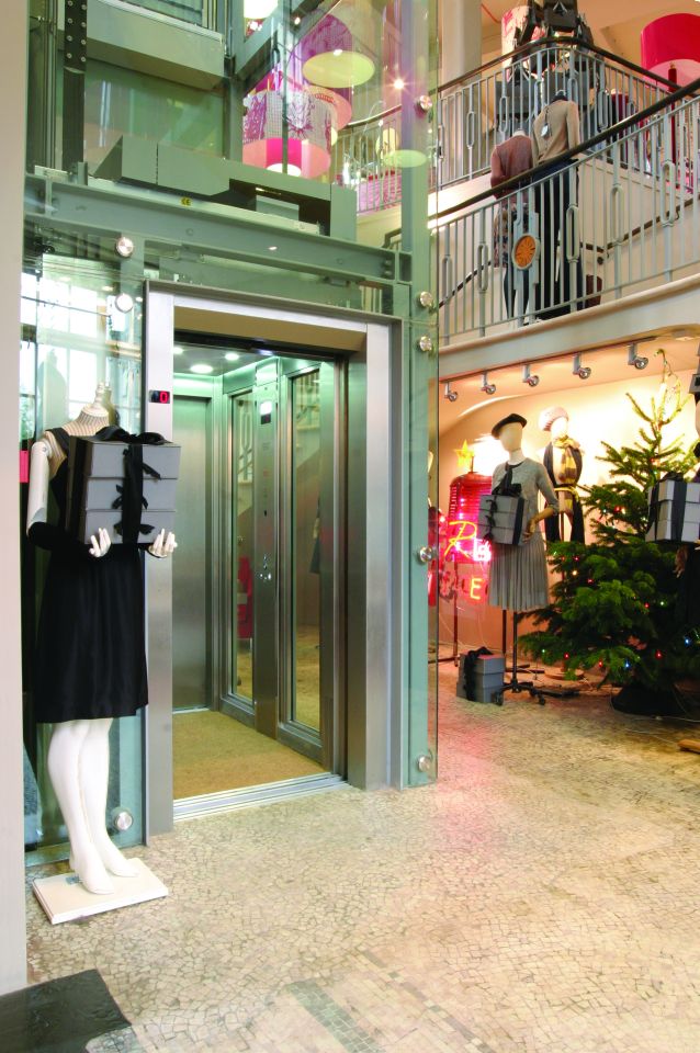 And delighting Neil Carter, AMD Project Architect.