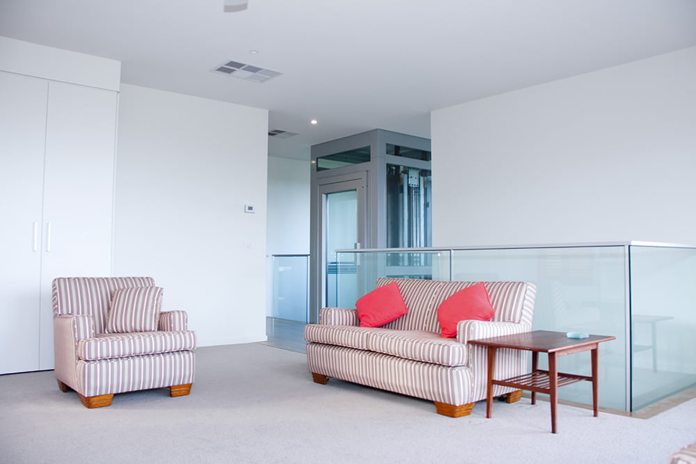 A Midilift CL provides easy access in a private home.