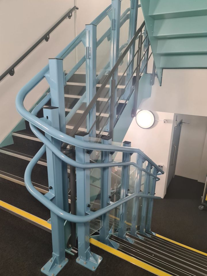 It makes one stop at the upper ground level and one stop at the first floor.