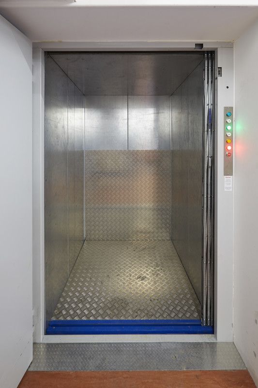 Stannah Trolleylift in Flying Tiger