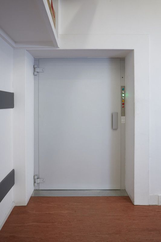 Stannah Trolleylift in Flying Tiger