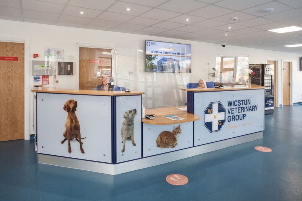 Stannah vertical platform lift for Wicstun Veterinary Group