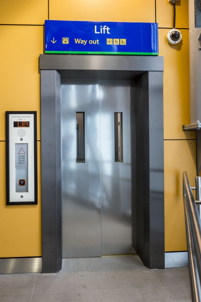 Passenger lift at Leeds station