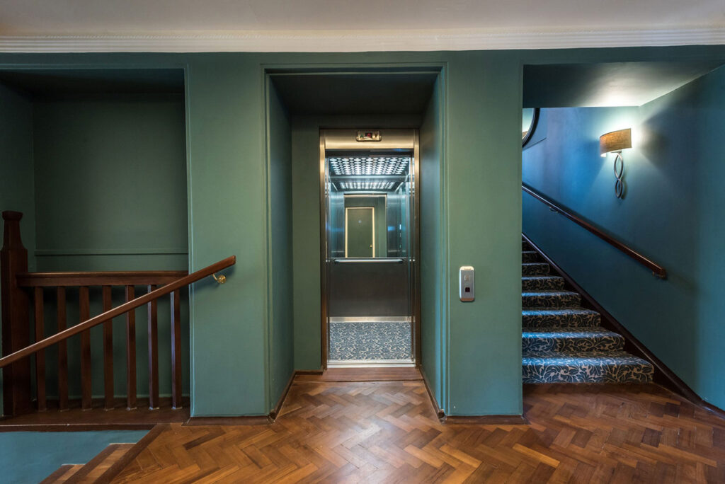 Passenger lift in FX structure and bespoke finishes.