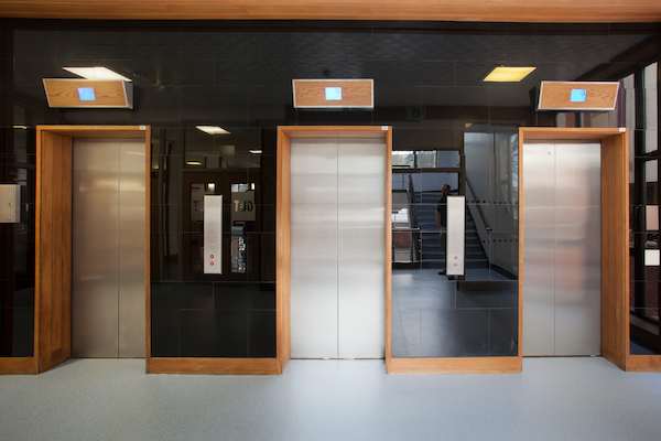 Lift refurbishment & modernisation services