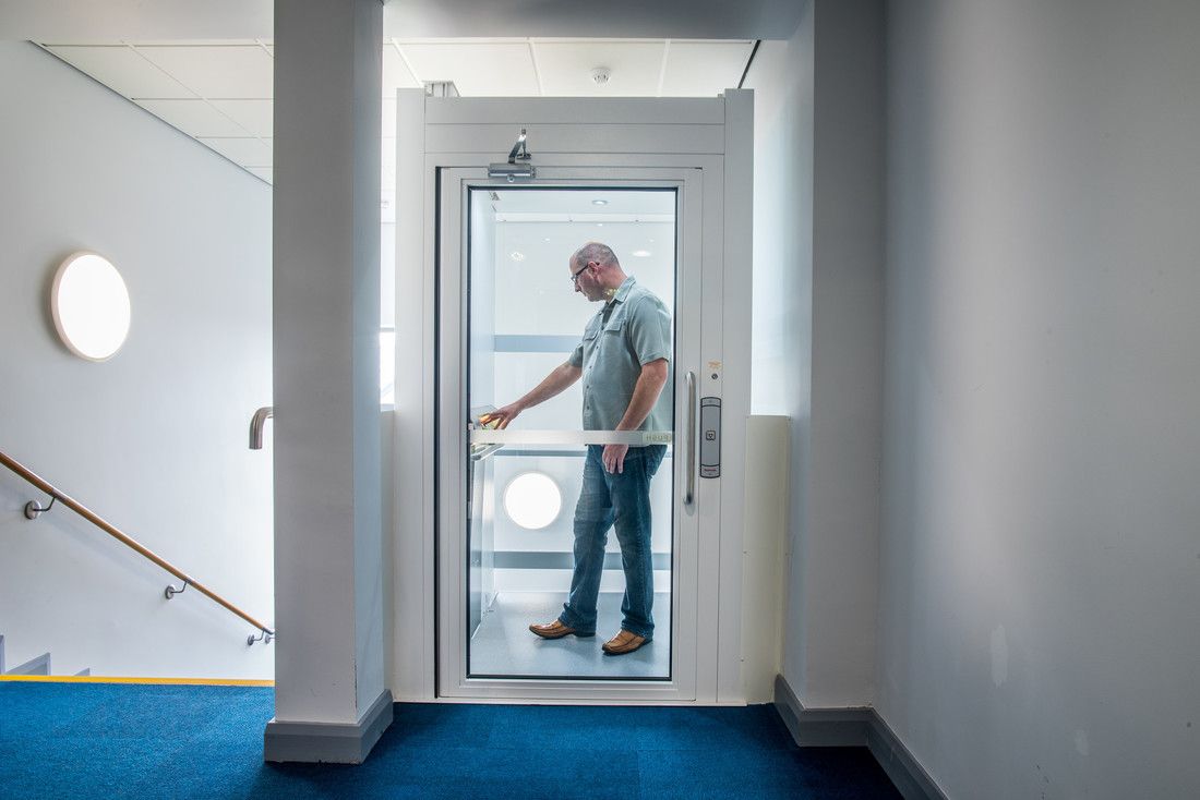 Case Study: Stannah Platform Lift Wins Access Award for Welsh Health & Wellbeing Centre
